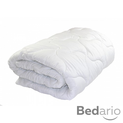 Celoroční přikrývka z dutého vlákna LUX 140x200