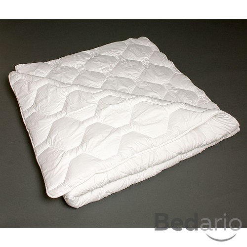 Francouzská prošívaná přikrývka ATYP 200x200 Letní