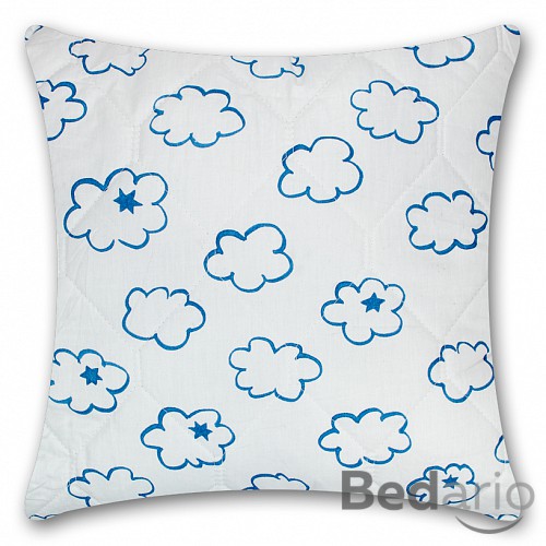 Prošívaný bavlněný polštářek Classic s motivem obláčků 45x45