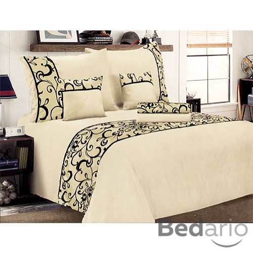 Šestidílné mikrosaténové povlečení na 2 lůžka - Ornament krémový